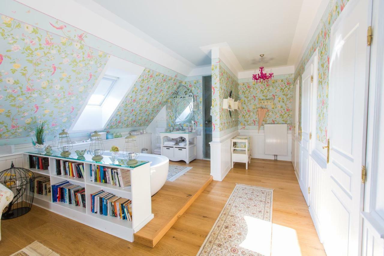 Trausdorf an der Wulka Oleander Romantik Zimmer מראה חיצוני תמונה
