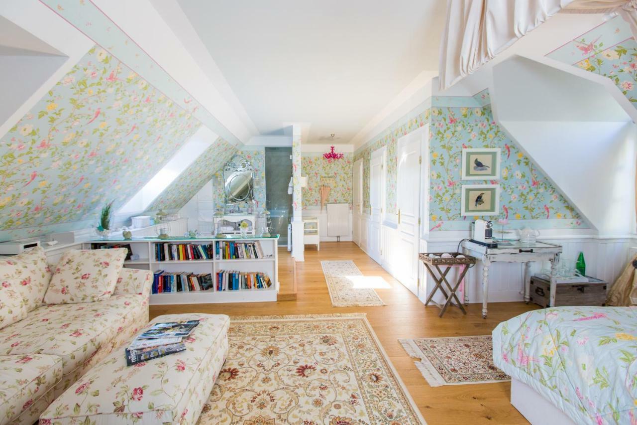Trausdorf an der Wulka Oleander Romantik Zimmer מראה חיצוני תמונה