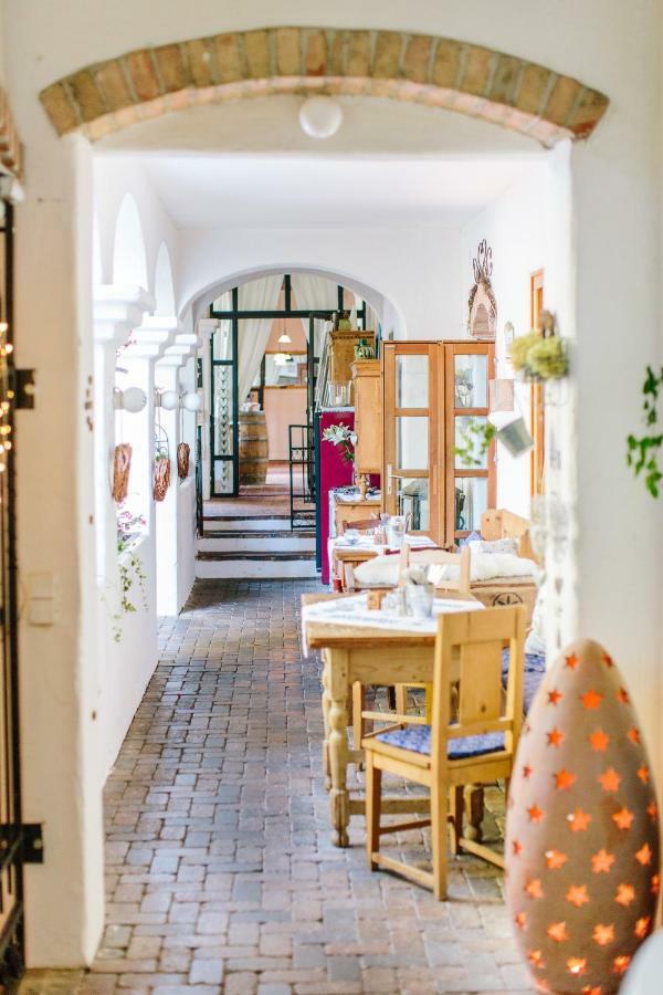 Trausdorf an der Wulka Oleander Romantik Zimmer מראה חיצוני תמונה