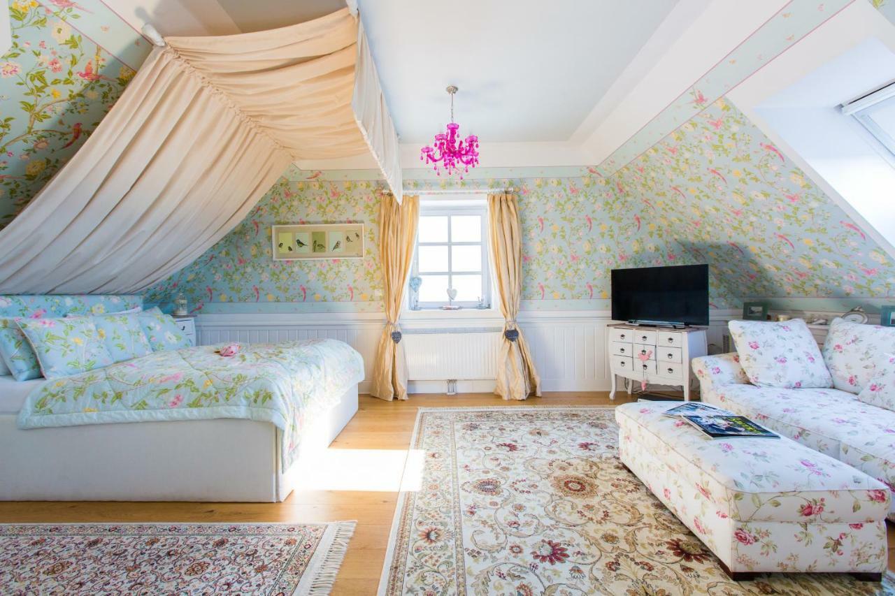 Trausdorf an der Wulka Oleander Romantik Zimmer מראה חיצוני תמונה