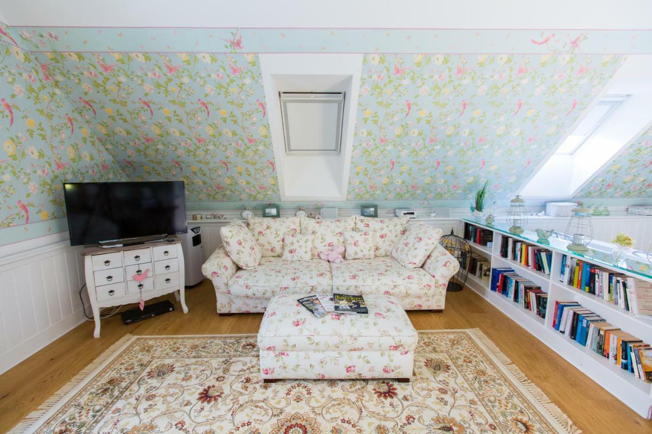 Trausdorf an der Wulka Oleander Romantik Zimmer מראה חיצוני תמונה