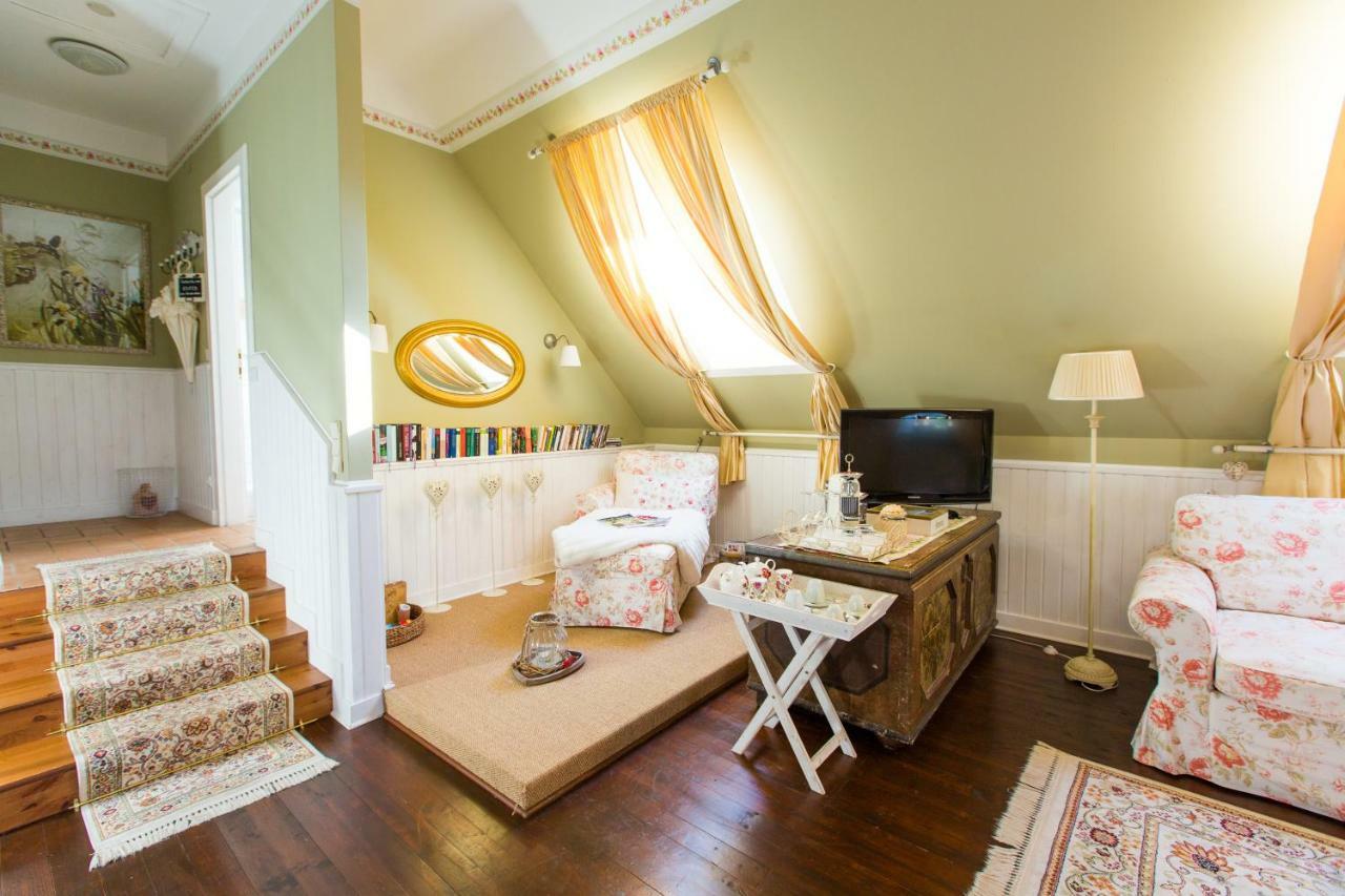 Trausdorf an der Wulka Oleander Romantik Zimmer מראה חיצוני תמונה